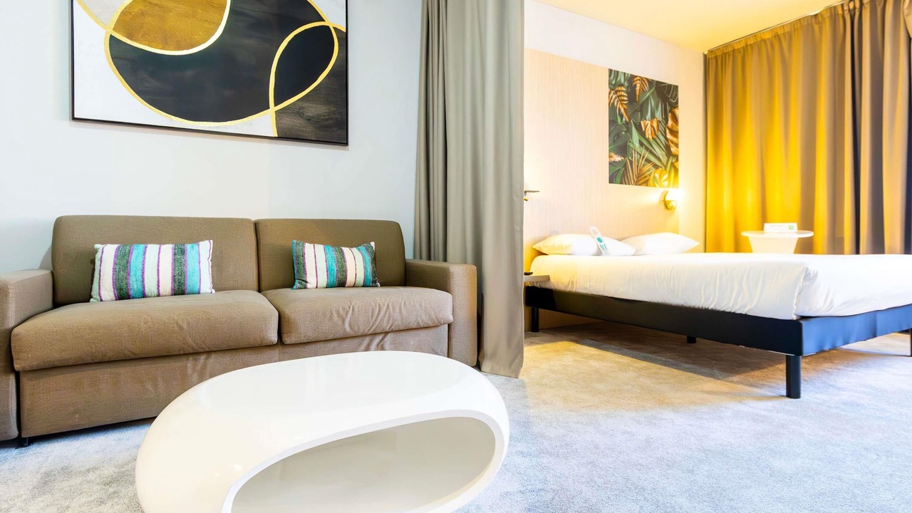 Photo of Bedroom in Troyes