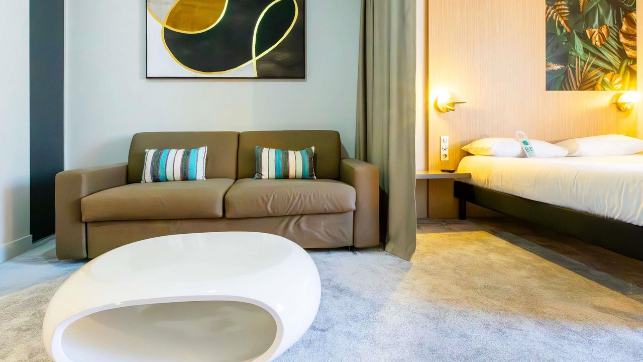 Photo of Bedroom in Troyes