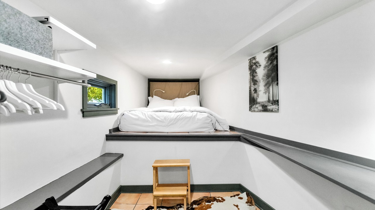 Photo of Bedroom in Montlake