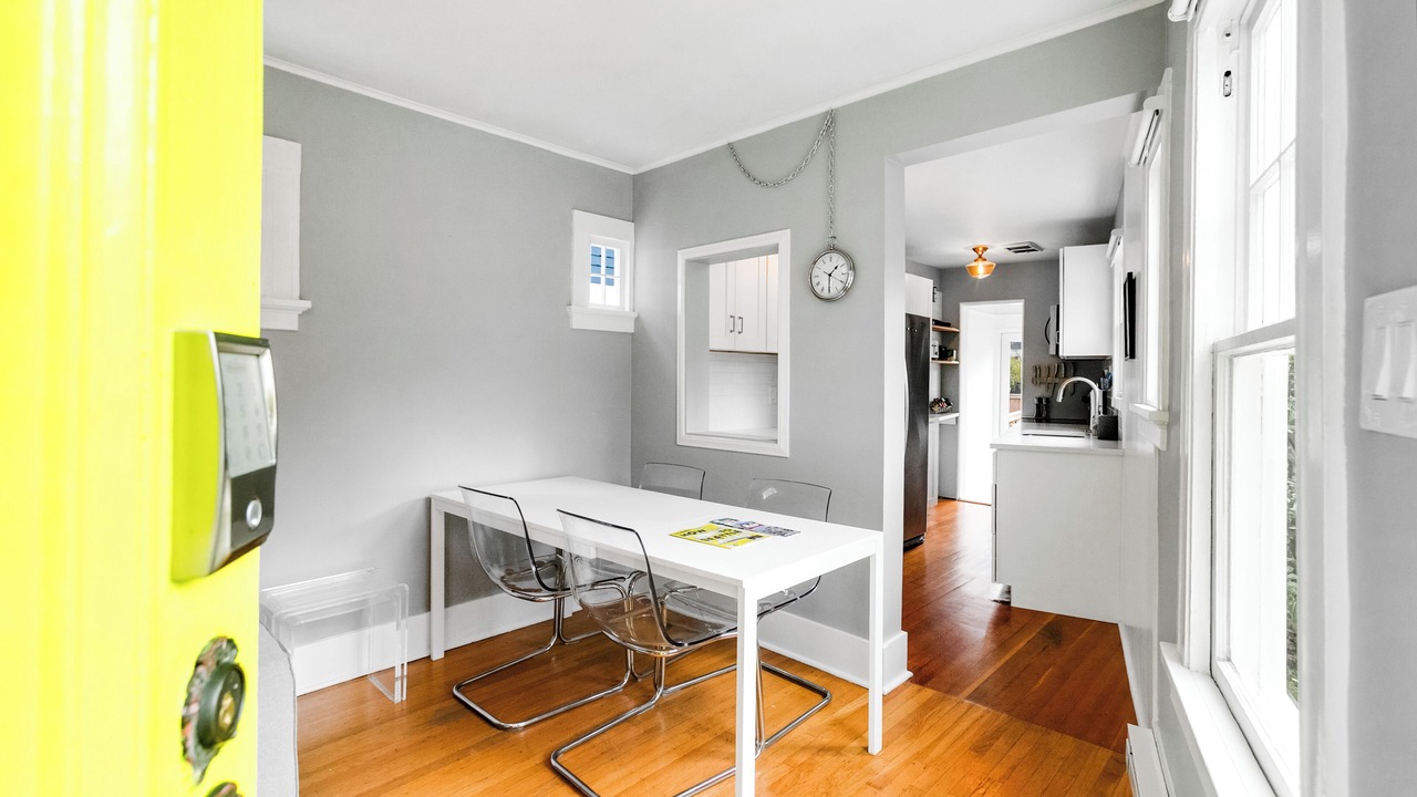 Photo of Bedroom in Montlake
