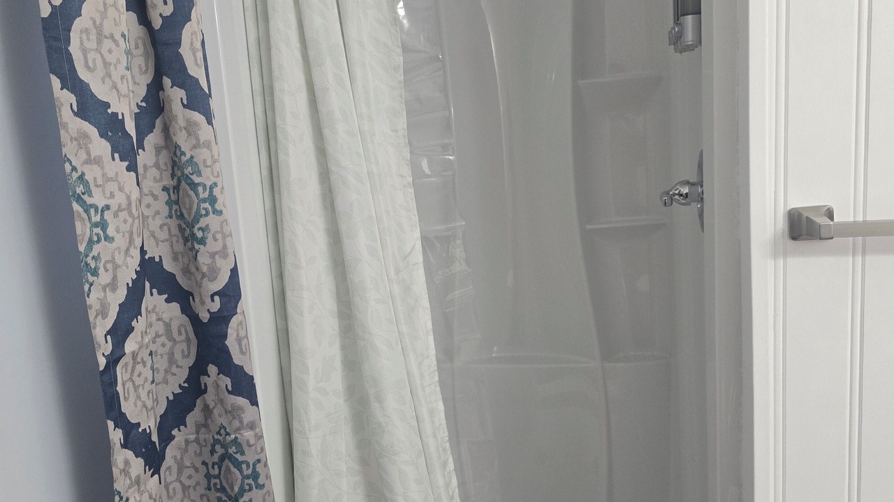 Photo of Bathroom in Colebrook