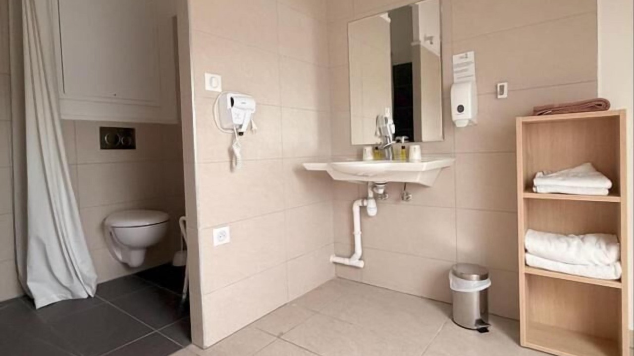 Photo of Bathroom in Saint-Amand-les-Eaux