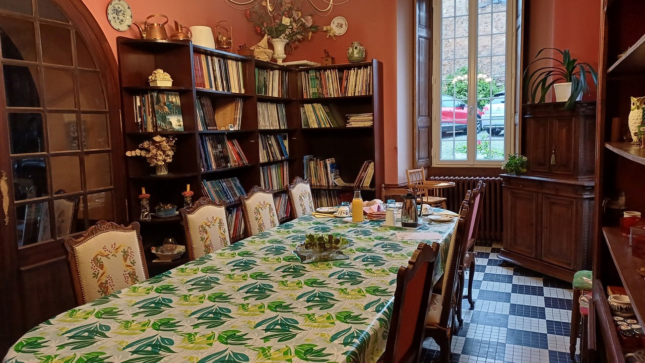 Photo of Others in Ahuille