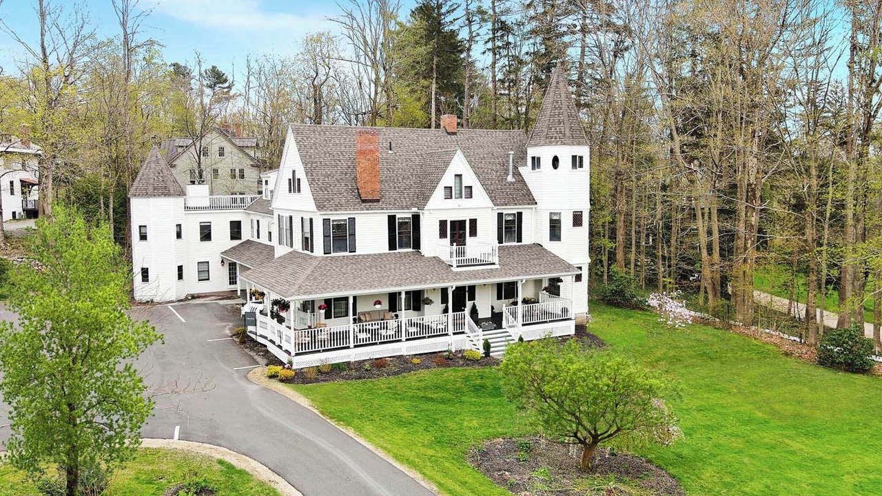 Photo of Outdoor in Lenox