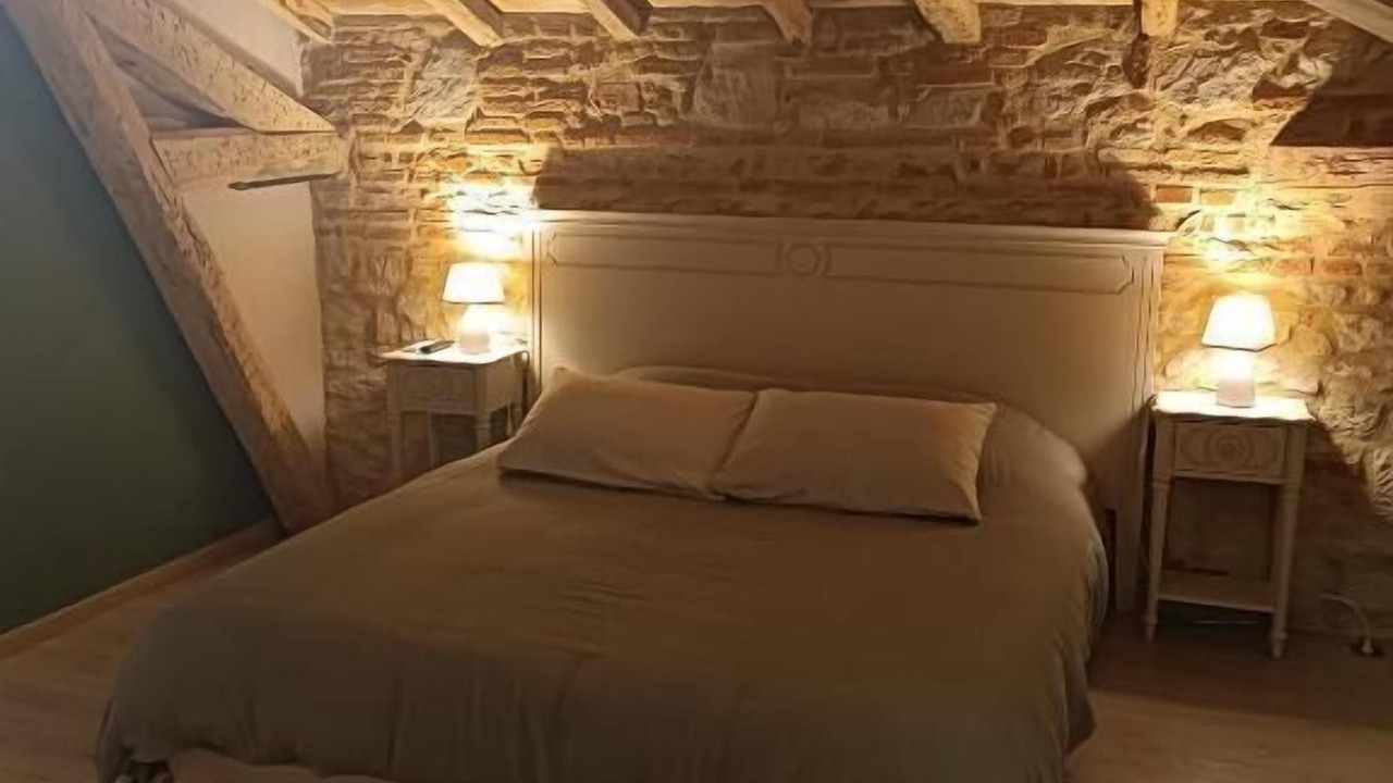 Photo of Bedroom in Lavaur