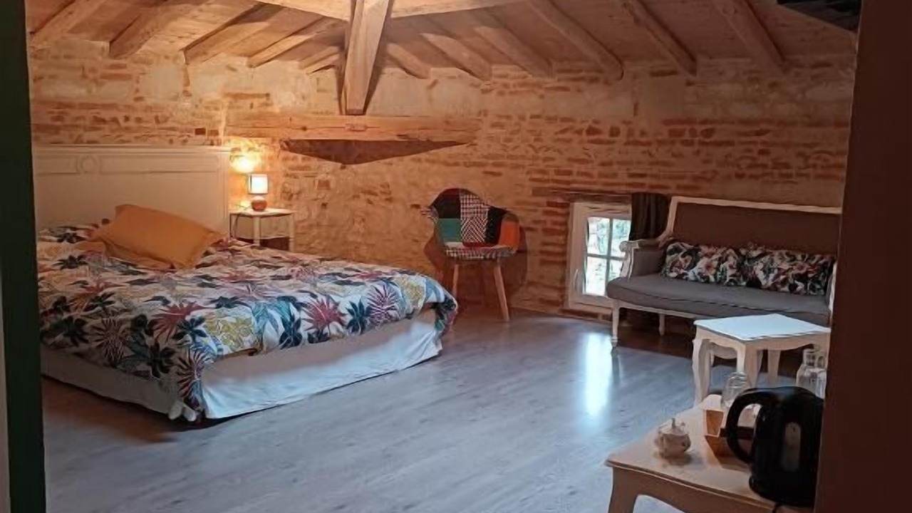 Photo of Bedroom in Lavaur