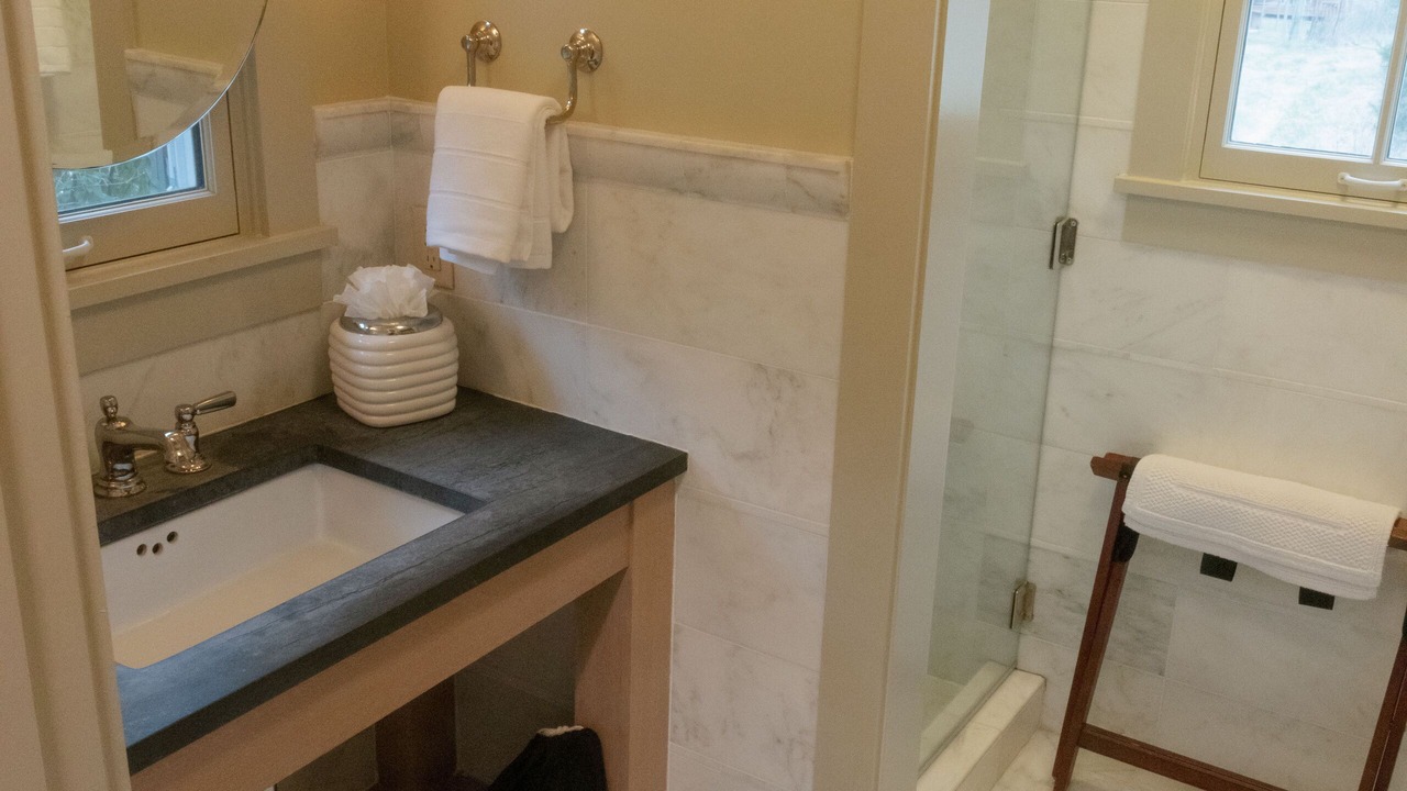 Photo of Bathroom in Whites Creek