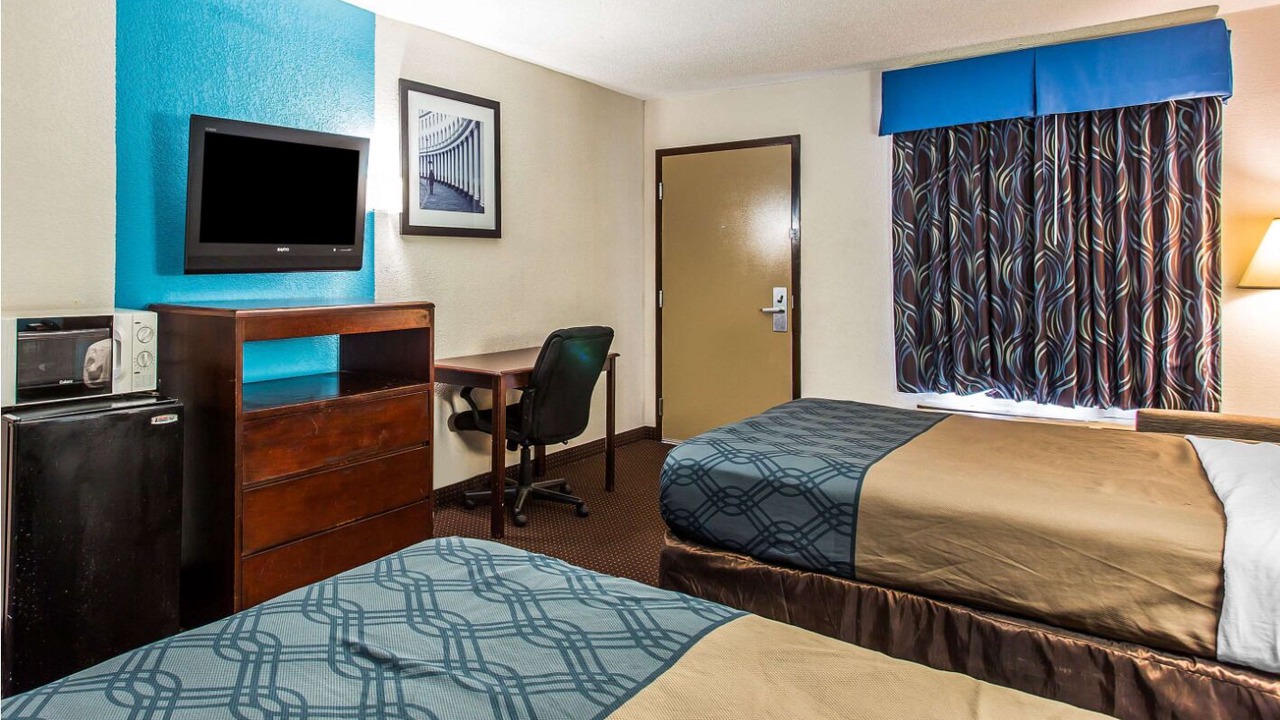 Photo of Bedroom in Elizabeth City