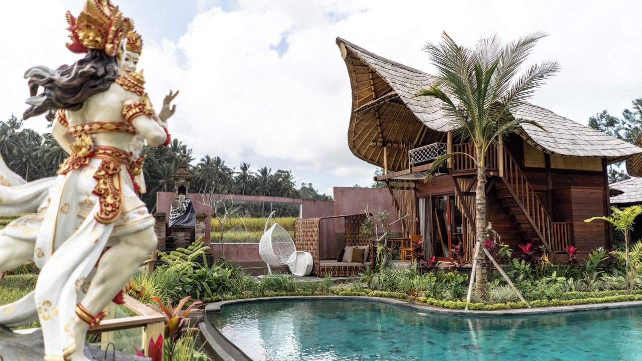 Photo of Outdoor in Sambahan