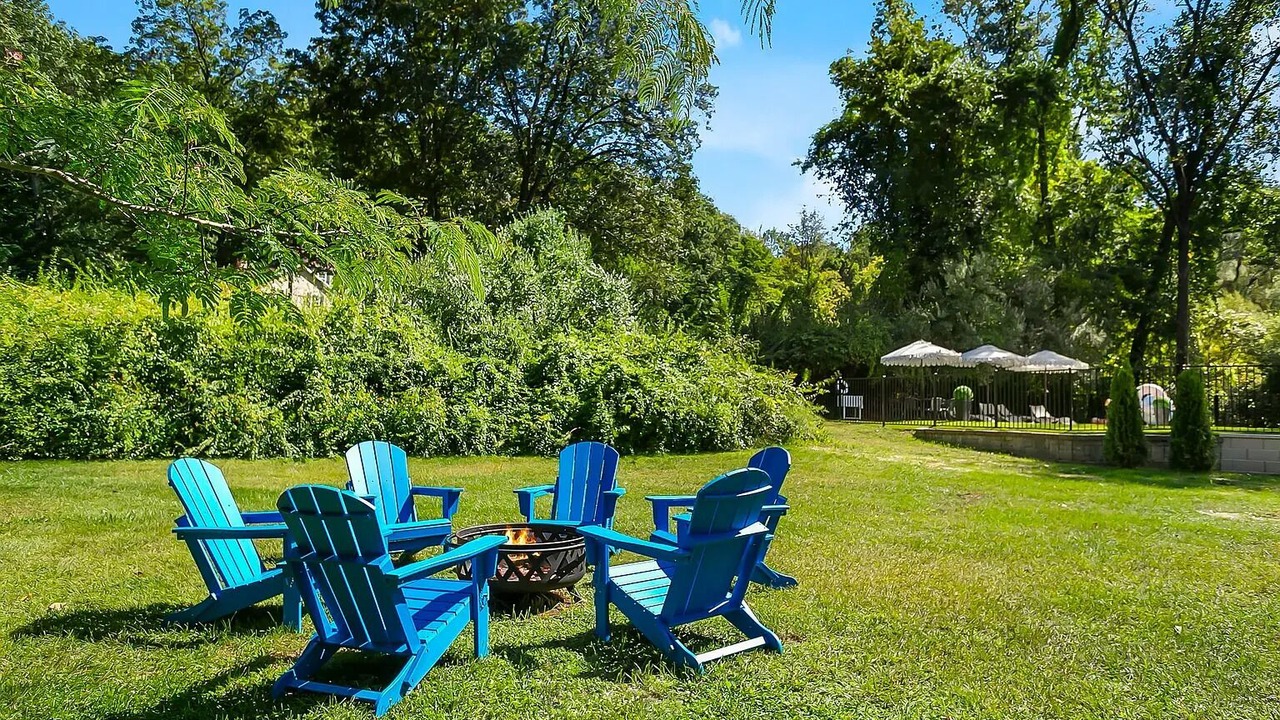 Photo of Outdoor in Redding Ridge