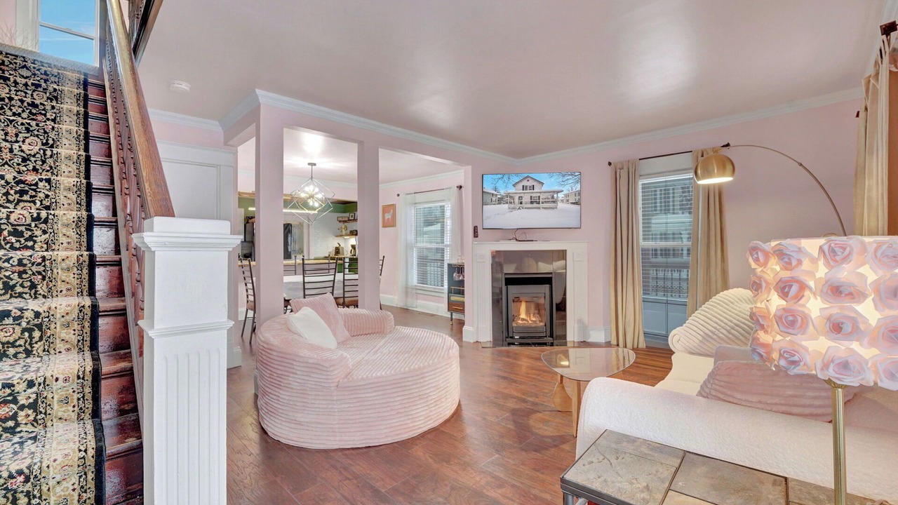 Photo of Livingroom in Ellicottville