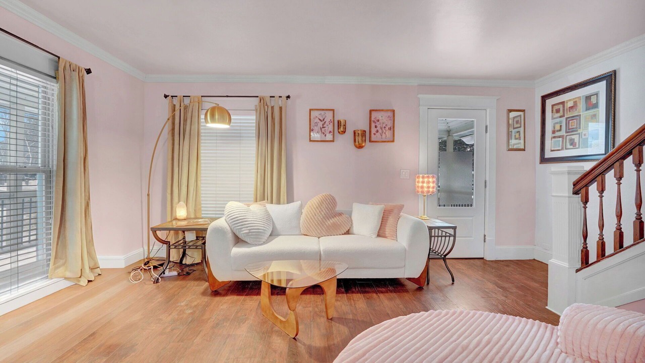 Photo of Livingroom in Ellicottville