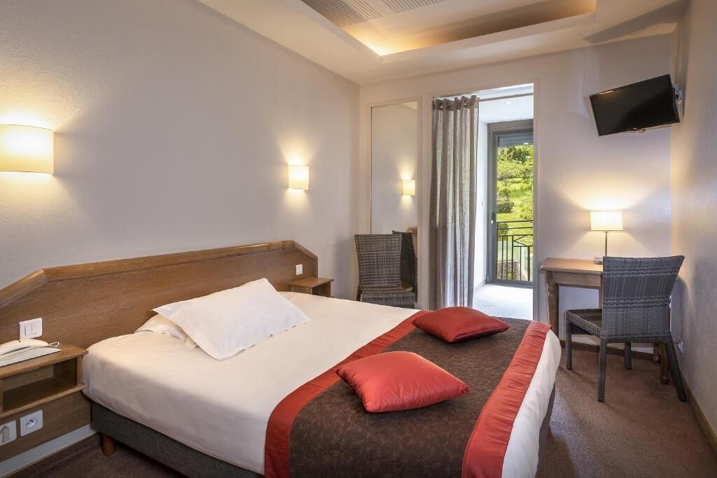 Photo of Bedroom in Meyrueis