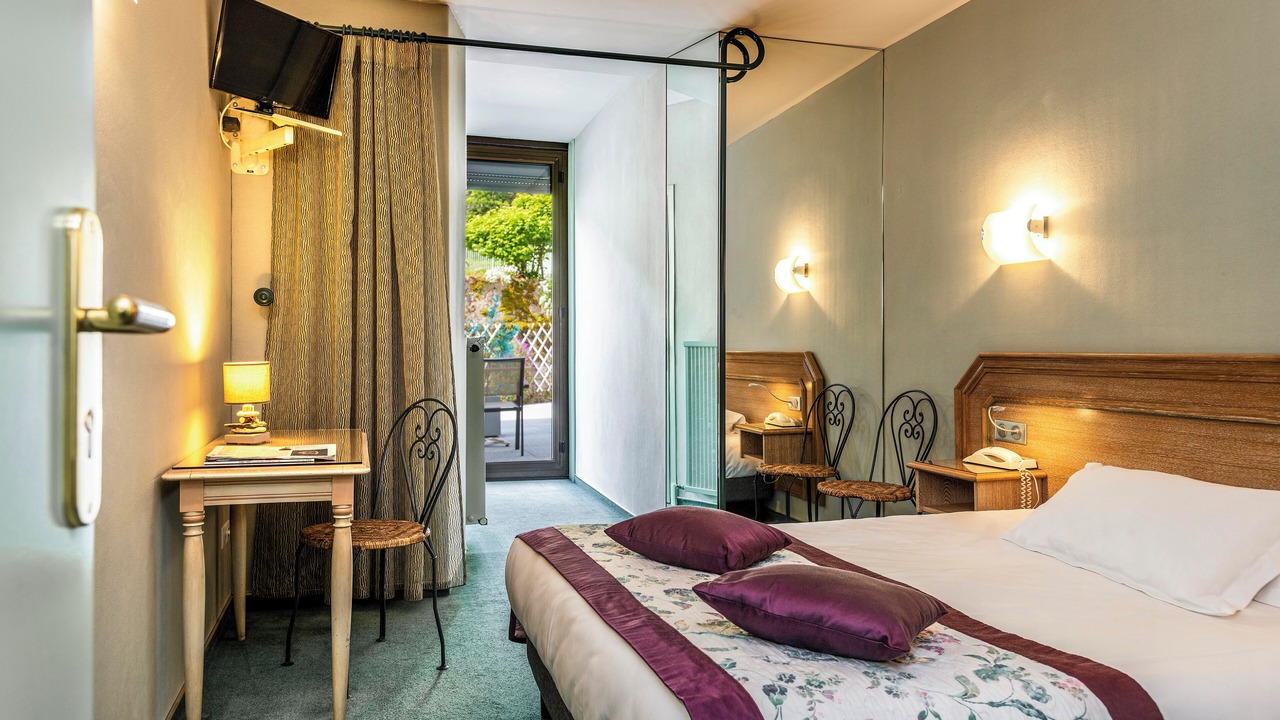 Photo of Bedroom in Meyrueis