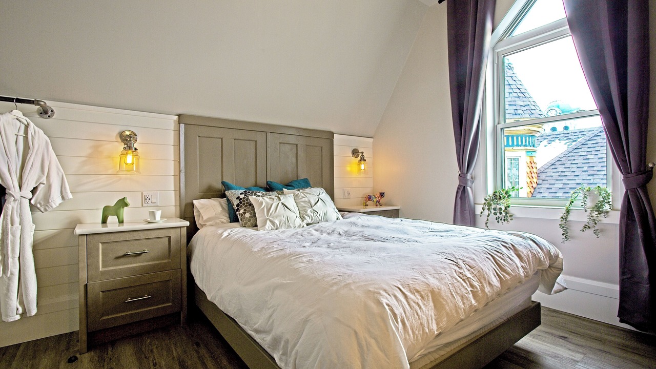 Photo of Bedroom in Brockville