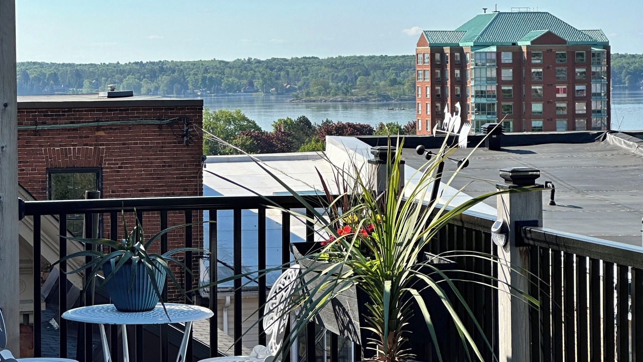 Photo of Patio Balcony in Brockville