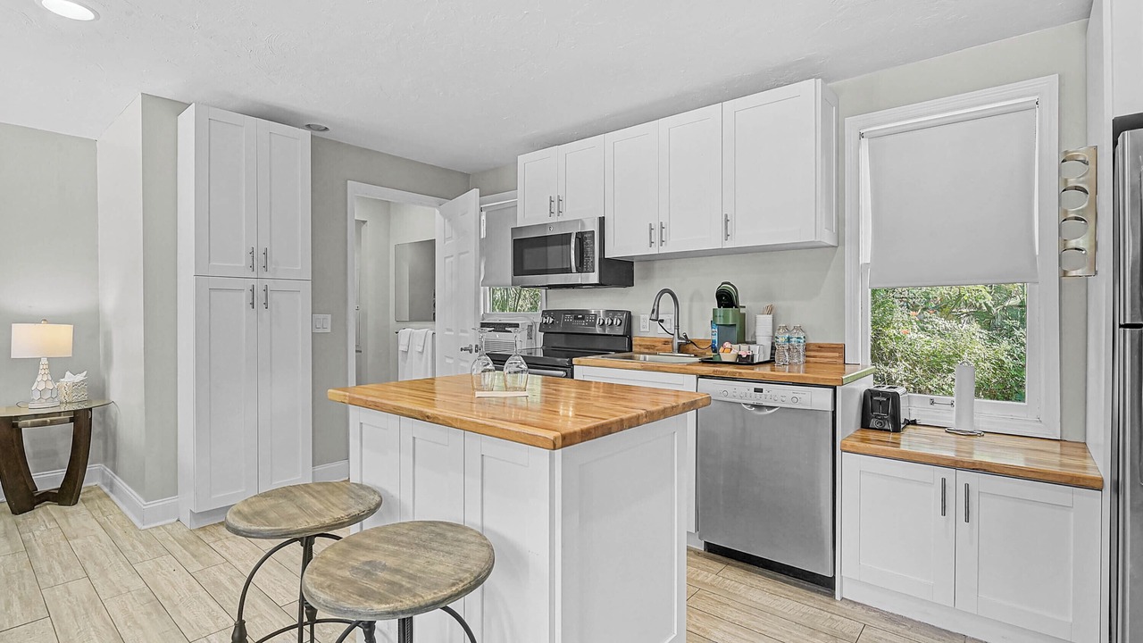 Photo of Bedroom in Central Sarasota