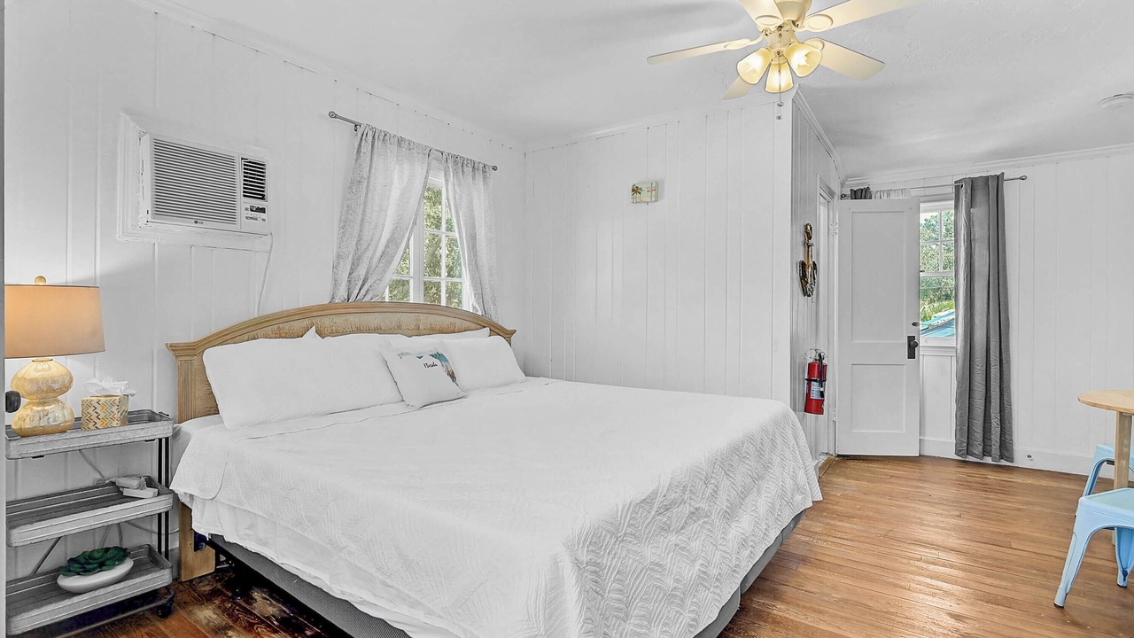Photo of Bedroom in Central Sarasota