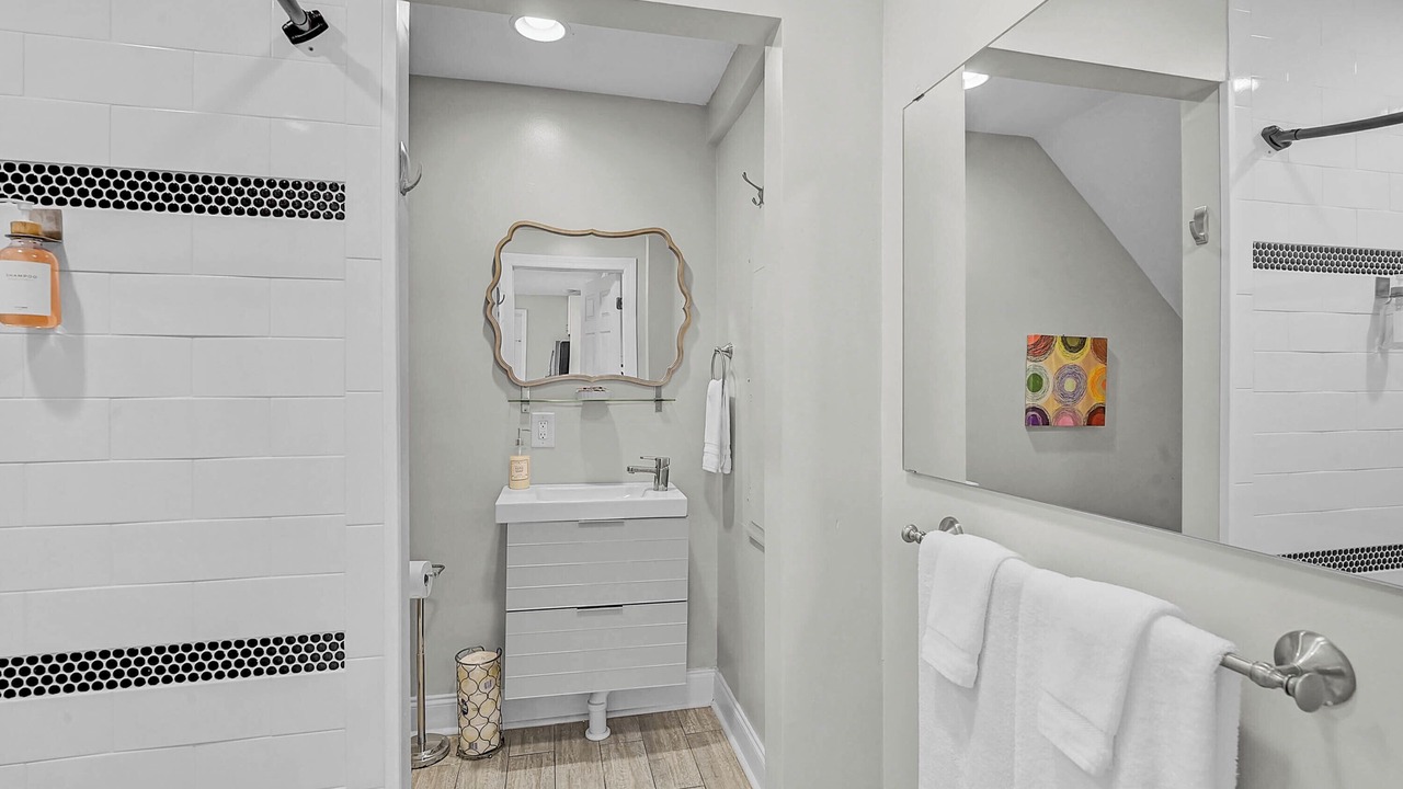 Photo of Bathroom in Central Sarasota