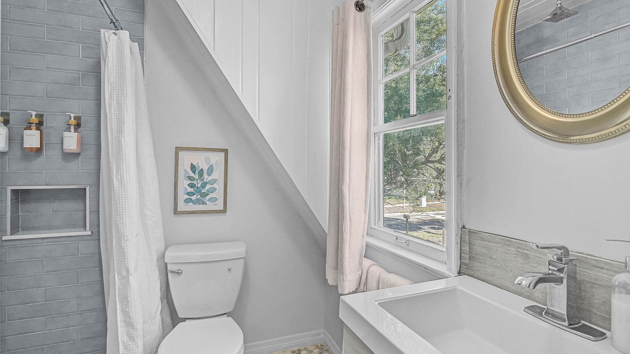 Photo of Bathroom in Central Sarasota