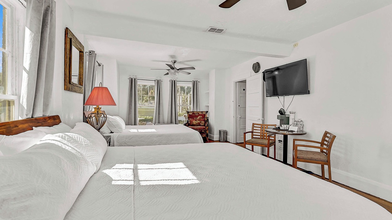 Photo of Bedroom in Central Sarasota