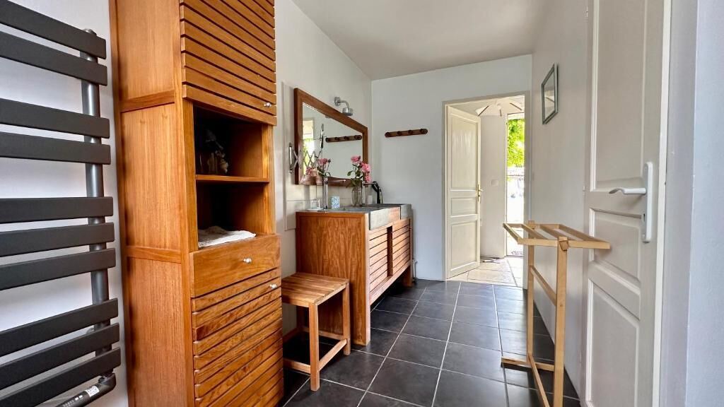 Photo of Others in Le Tatre