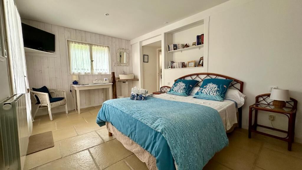 Photo of Others in Le Tatre