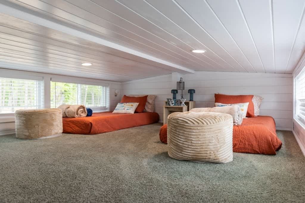 Photo of Others in Dover