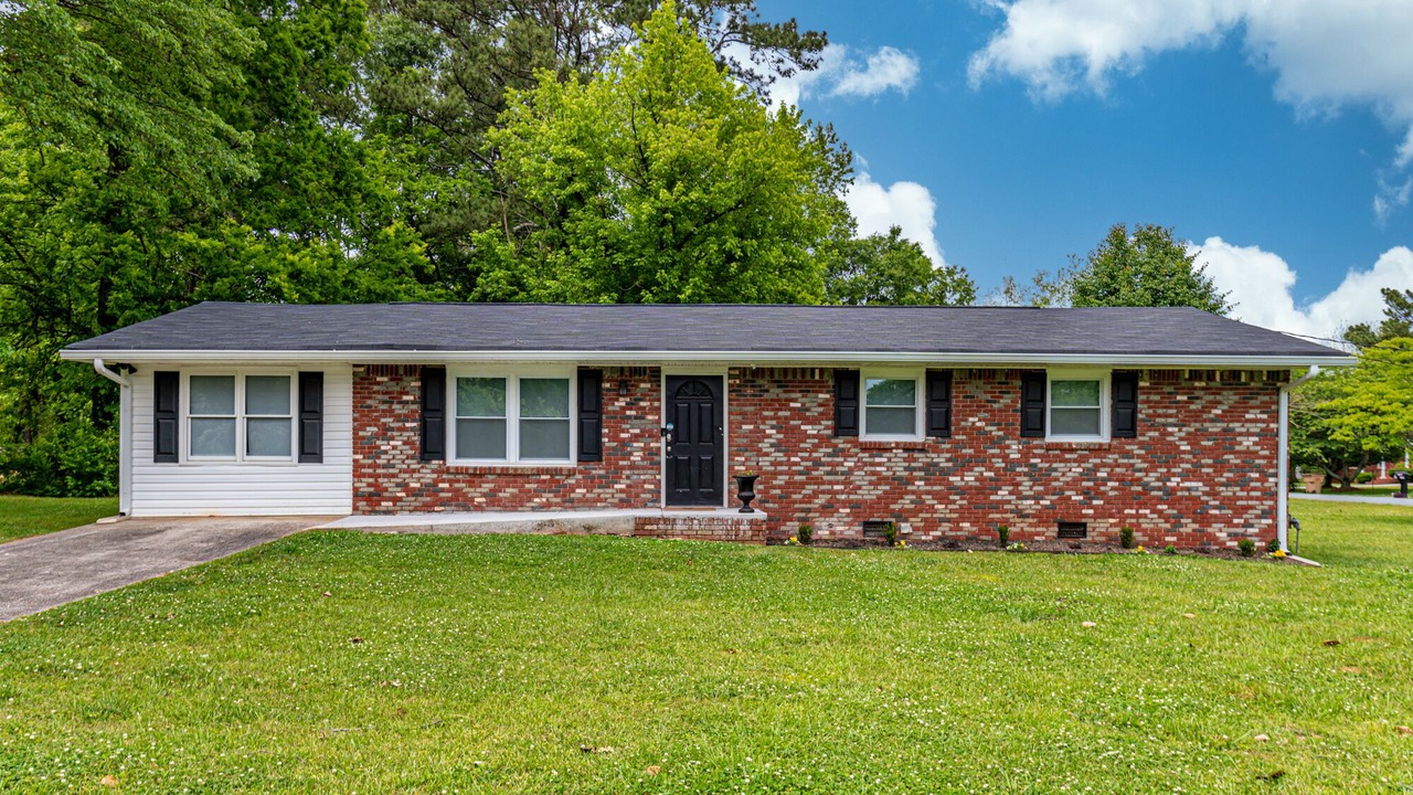 Photo of Others in Addison Heights