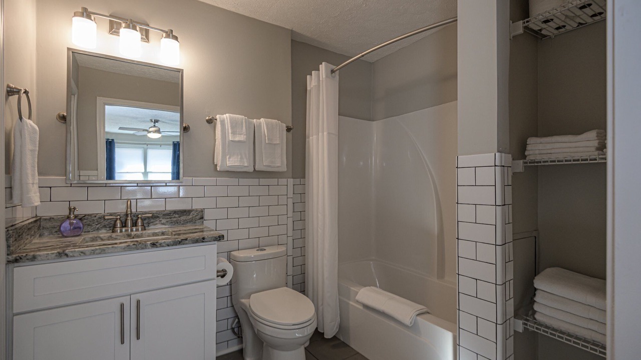 Photo of Others in Addison Heights