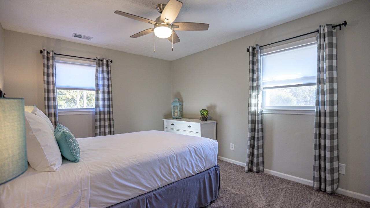 Photo of Others in Addison Heights