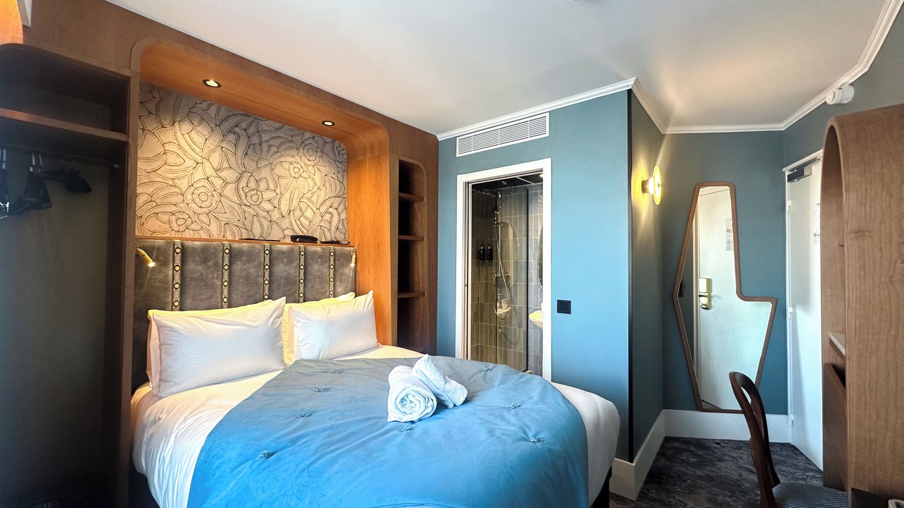 Photo of Bedroom in Quartier des Grandes-Carrieres