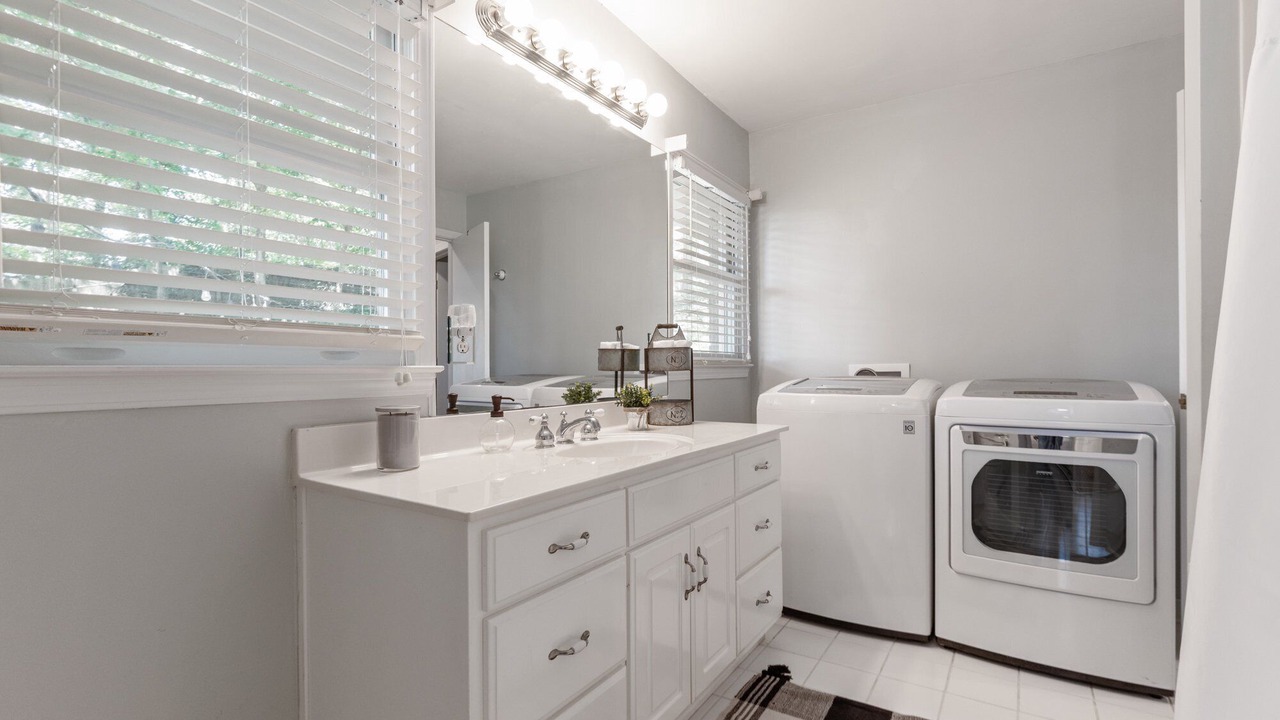 Photo of Others in Smyrna