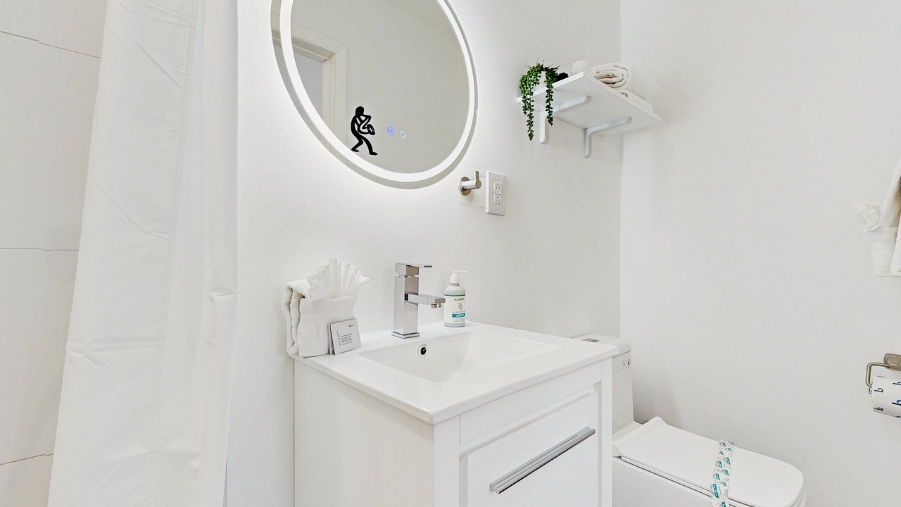 Photo of Bathroom in Avondale