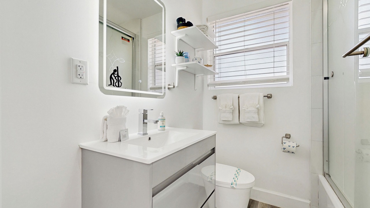 Photo of Bathroom in Avondale
