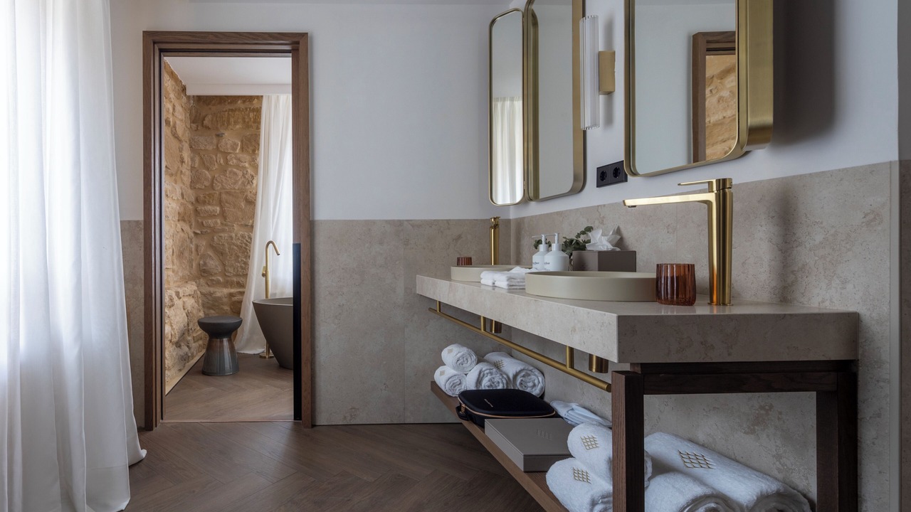Photo of Bathroom in Haro