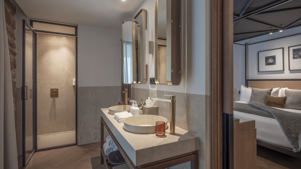 Photo of Bathroom in Haro