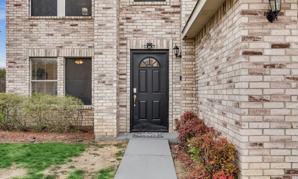 Photo of Others in South Arlington