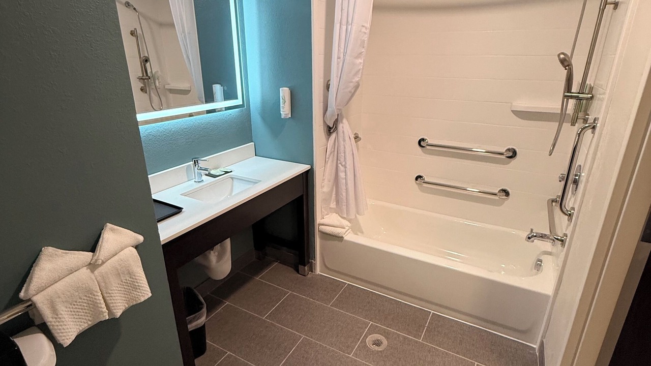 Photo of Bathroom in Central Oklahoma City