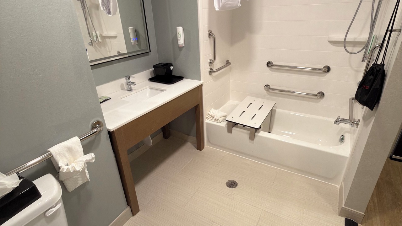 Photo of Bathroom in Central Oklahoma City