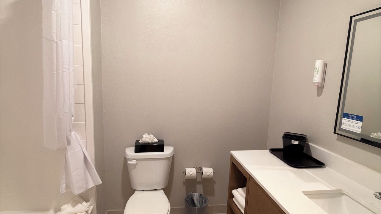 Photo of Bathroom in Central Oklahoma City