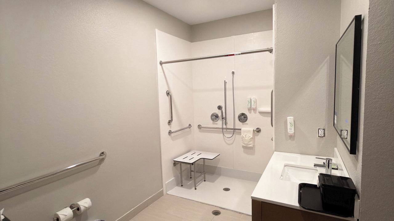 Photo of Bathroom in Central Oklahoma City