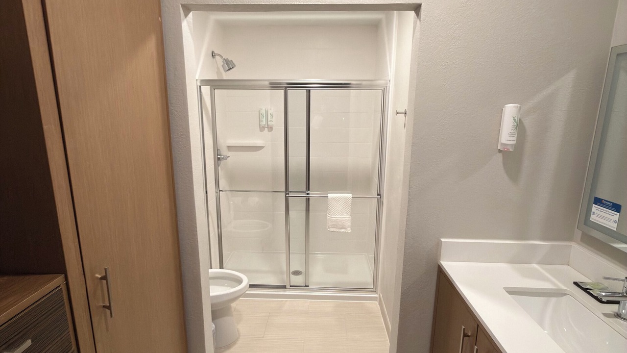 Photo of Bathroom in Central Oklahoma City