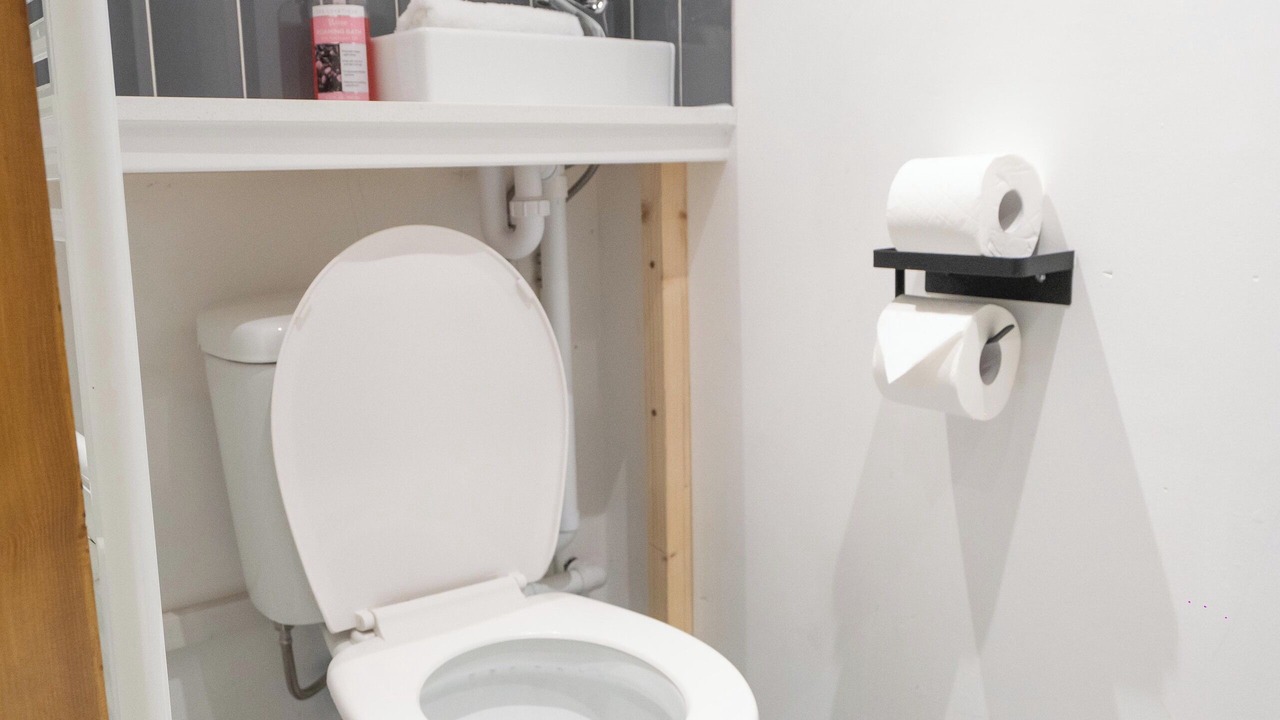 Photo of Bathroom in Everton