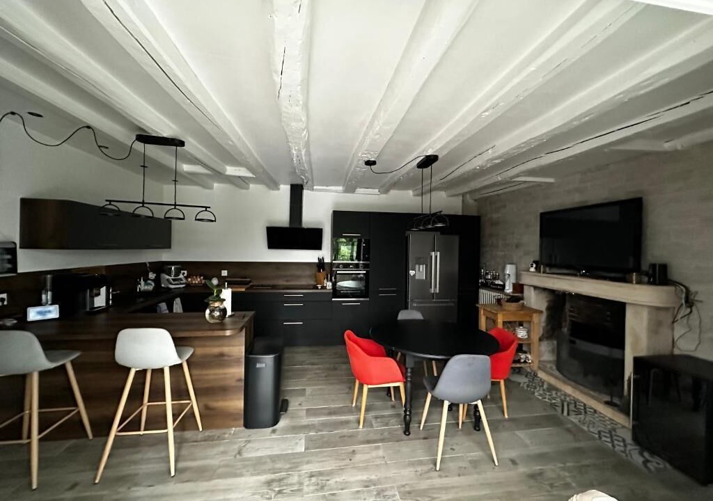 Photo of Kitchen in Cenon-sur-Vienne