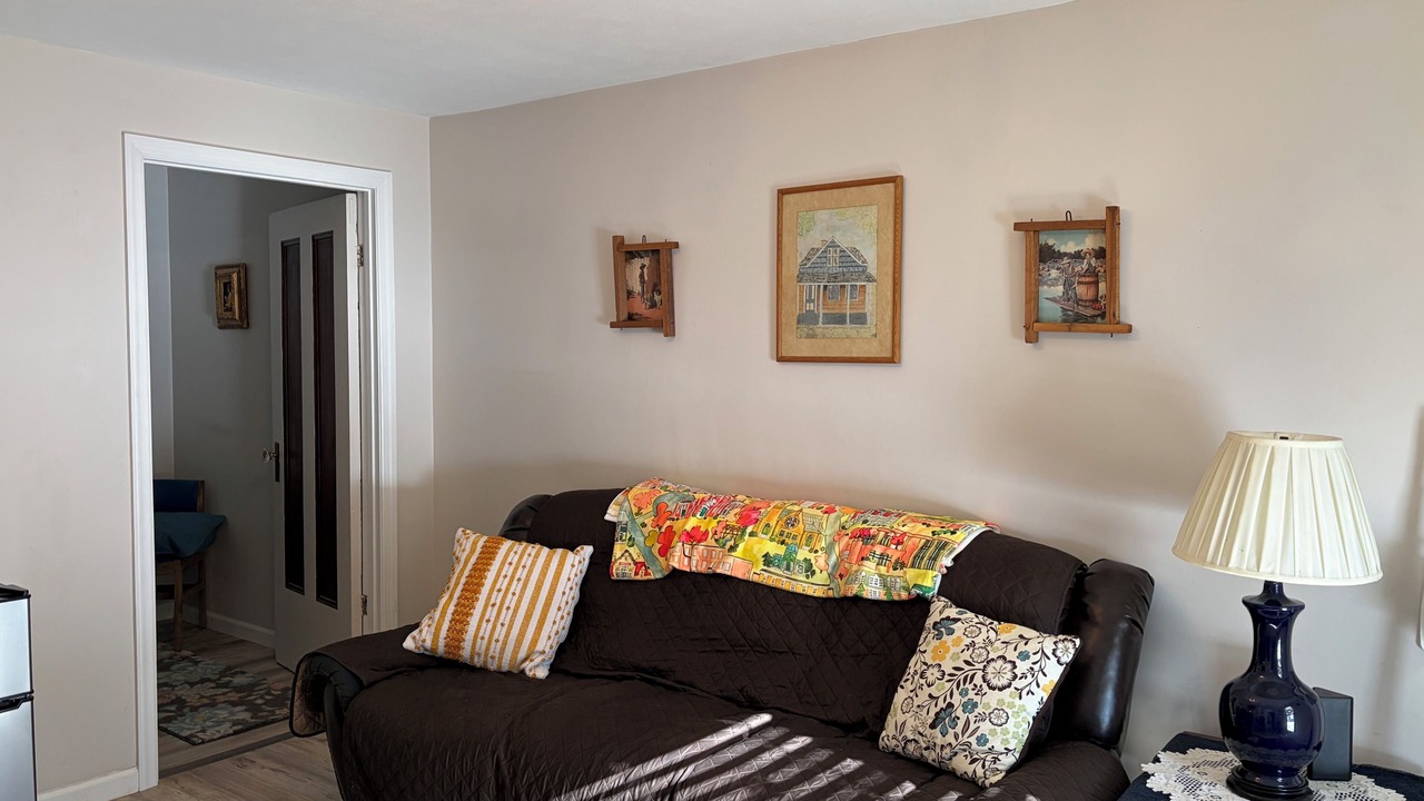 Photo of Livingroom in Meadville