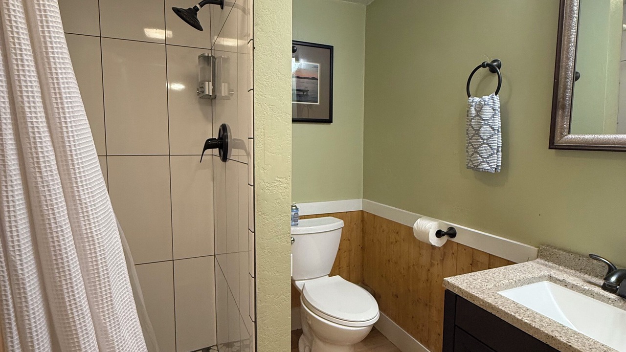 Photo of Bathroom in University District