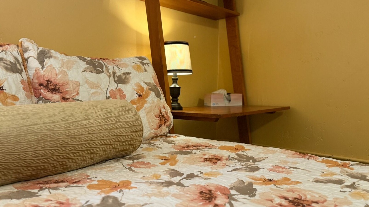 Photo of Bedroom in University District