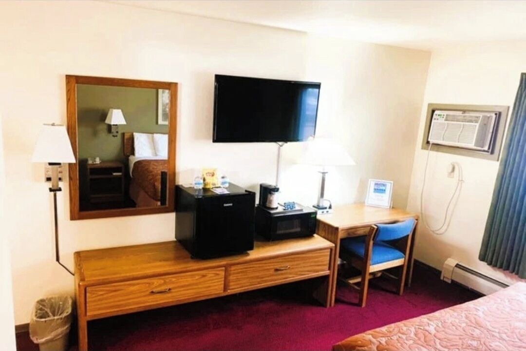 Photo of Bedroom in Staples