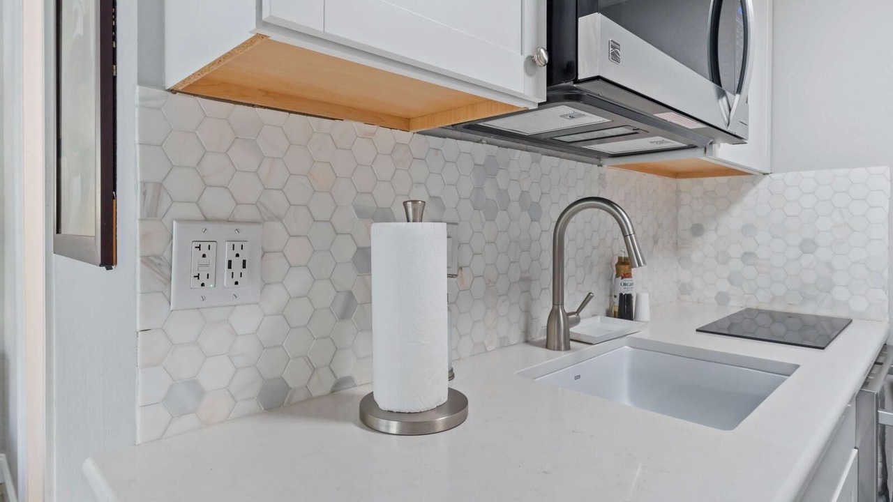 Photo of Kitchen in Florida Center